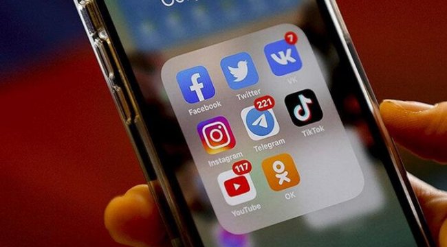 Rusya'dan Facebook ve Telegram'a para cezası