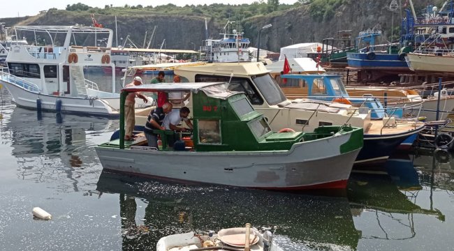 İstanbul Rumelifeneri sahilinde tekne yangınına anında müdahale