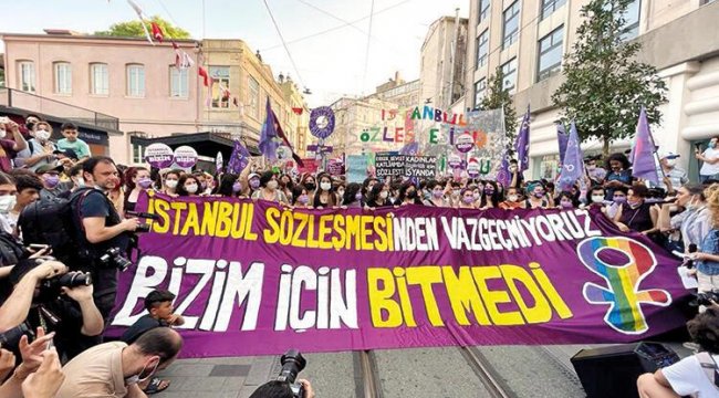 Kadınlardan İstanbul Sözleşmesi protestosu
