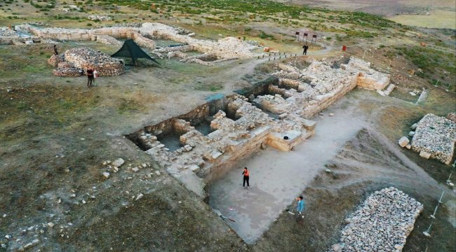 Amorium Antik Kenti kazısında Selçuklu ve beylik dönemi kalıntılarına ulaşıldı