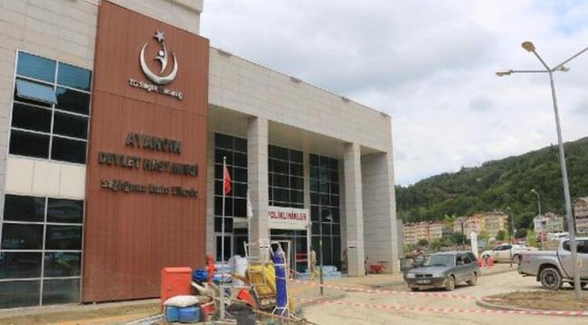 Selde tahliye edilen Ayancık Devlet Hastanesi, hasta kabulüne başladı