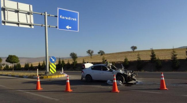 Afyonkarahisar'da feci kaza! 3 kişi öldü, bir kişi yaralandı