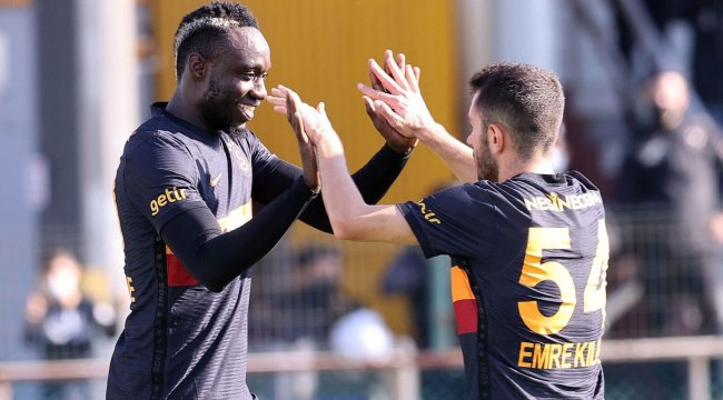 Galatasaray'da Diagne'den hat-trick sonrası Fenerbahçe sözleri