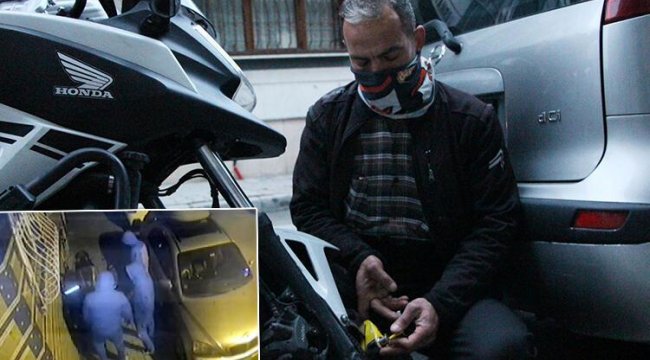 Kağıthane'de tek tip kıyafetli dört kişinin motosiklet hırsızlığı kamerada
