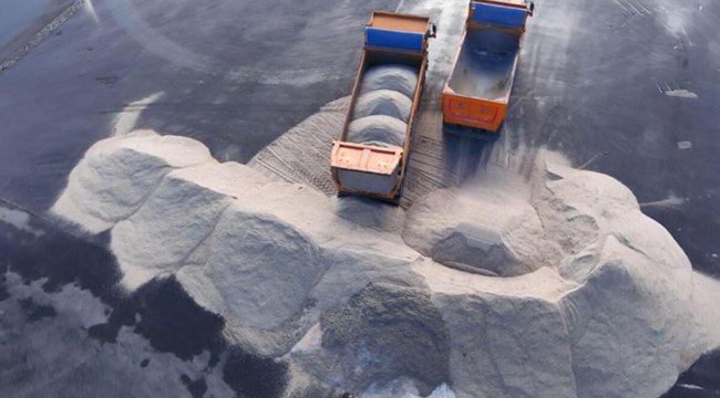İstanbul'da kar seferberliği! 290 bin ton tuz depolarda tutuluyor, araçlar hazır