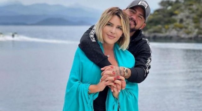 Selin Ciğerci'den boşanan Gökhan Çıra, yeni sevgilisiyle sarmaş dolaş fotoğrafını paylaştı