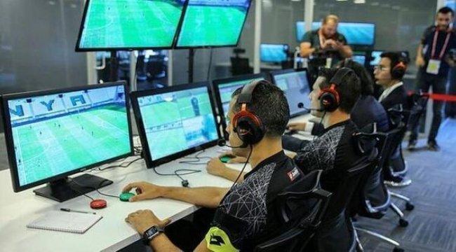 Trabzonspor - Adana Demirspor ve Galatasaray - Altay maçlarının VAR hakemleri belli oldu