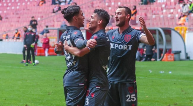 Ziraat Türkiye Kupası: Yılport Samsunspor 4-0 Uşakspor (Samsunpor tur atladı)