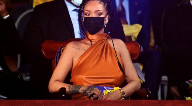 Rihanna iklim değişikliğiyle mücadeleye 15 milyon dolar bağışladı