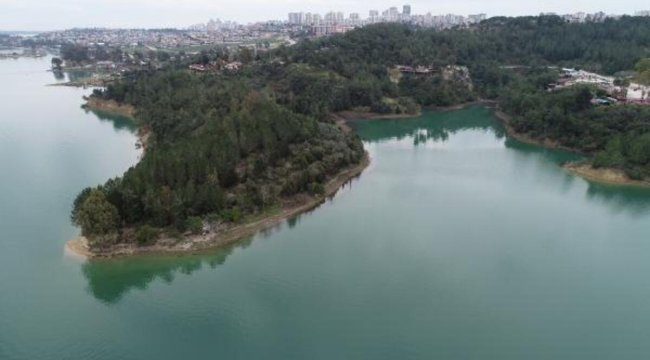 Baraj kapakları açıldı, Seyhan Nehri aylar sonra suyla doldu