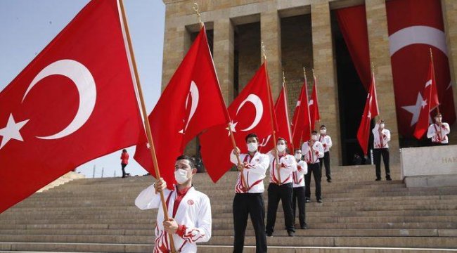 19 MAYIS TATİL Mİ? 18 Mayıs yarım gün mü, 20 Mayıs resmi tatile eklenir mi? Atatürk'ü Anma, Gençlik ve Spor Bayramı son durum!