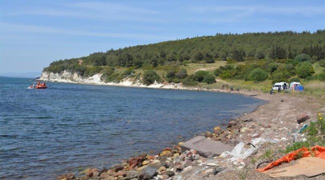 İzmir'de denizde dalgıç kıyafetli erkek cesedi bulundu