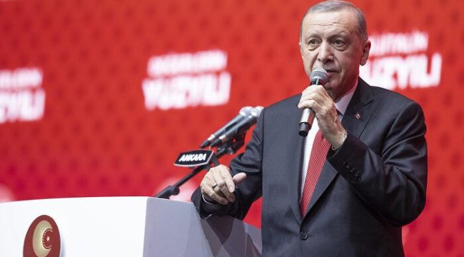 Dünya Erdoğan'ın 'Ayasofya' sözlerini konuşuyor! "Türkiye'nin Yüzyılı" konuşması büyük yankı uyandırdı: "Meydan okuyor"
