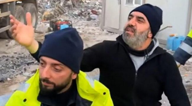 Cüneyt Özdemir'e deprem bölgesinde 'AFAD yok diyorsun' tepkisi! 'Rize Belediyesi çalışanıyım' dedi ve tek tek anlattı…