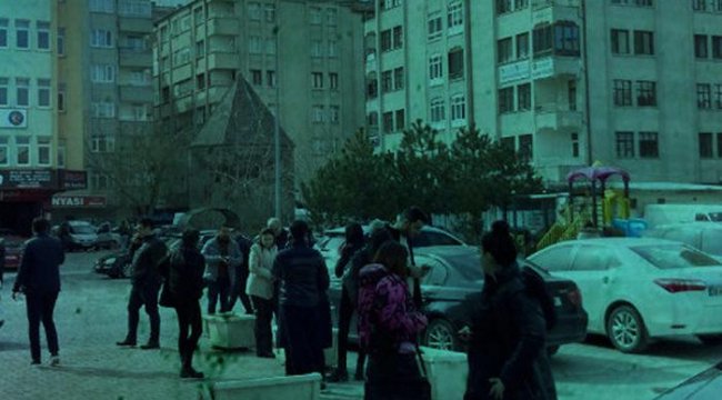 SON DAKİKA | Kayseri'de 6 dakika arayla 4'ün üzerinde 3 deprem! Kahramanmaraş, Adana, Sivas ve Nevşehir'de hissedildi