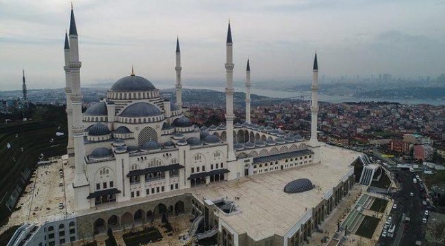 BAYRAM NAMAZI SAATİ 2023: Bayram namazı saat kaçta kılınacak? İstanbul, Ankara, İzmir ve il il Ramazan Bayramı namazı saatleri