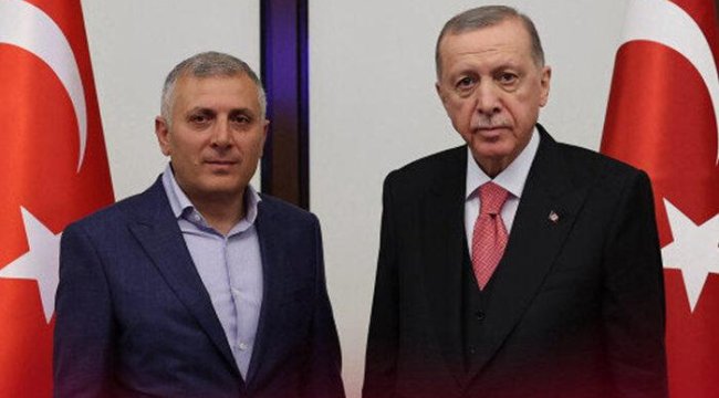 Cumhurbaşkanı Erdoğan ile fotoğrafını paylaşarak duyurdu! Gelecek Partisi Kurucular Kurulu Üyesi Musa Arat partisinden istifa etti