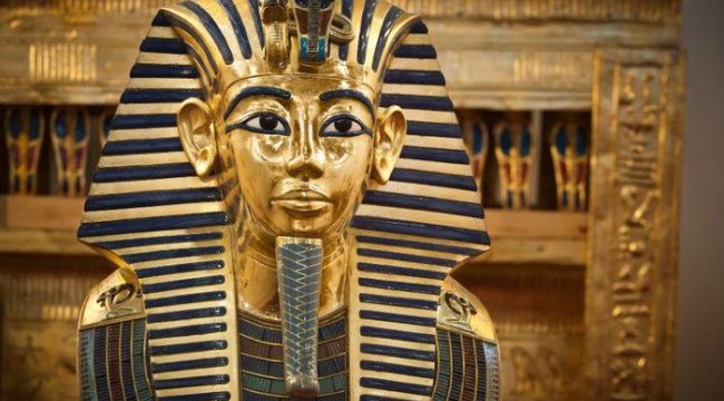 Tutankhamun'un laneti gerçek mi? Ünlü rehber tüyler ürperten gizemli olayları tek tek anlattı