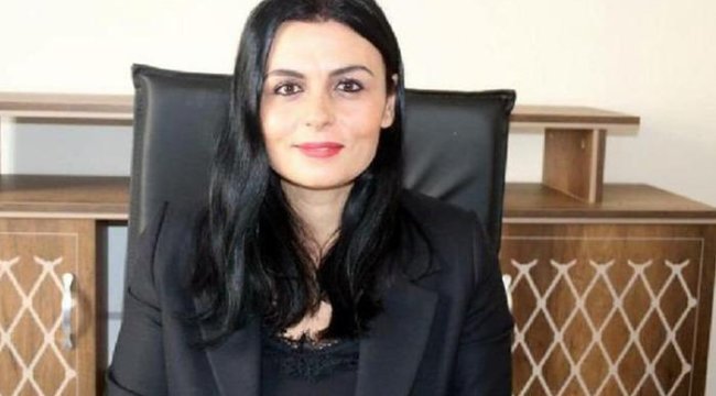 Depremzedelere yönelik paylaşımı nedeniyle CHP'li Kadın Kolları Başkanı görevden alındı