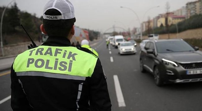 İstanbul'da pazar günü miting nedeniyle bazı yollar trafiğe kapatılacak!