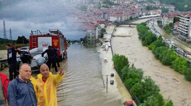 SON DAKİKA | Sağanak yağış Karadeniz'i esir aldı, Meteoroloji 13 il için uyardı! (10 Temmuz Pazartesi hava durumu tahmini)