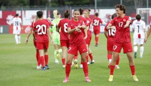 A Milli Kadın Futbol Takımı, Gürcistanı 3-0 mağlup etti