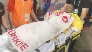 Simon Deli, ayağında kırık şüphesiyle hastaneye kaldırıldı