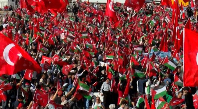 İstanbul'da Büyük Filistin Mitingi: Yüz binler alanı doldurdu