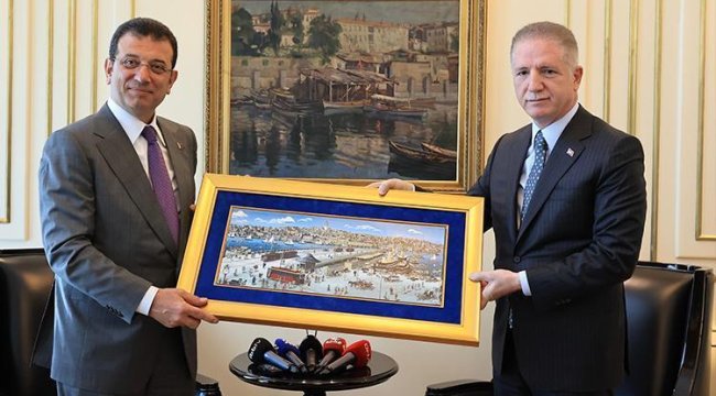 İstanbul Valisi Davut Gül'den yeniden seçilen İmamoğlu'na ziyaret